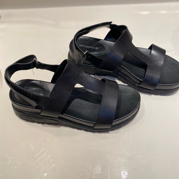 Cole Haan Shoes - Cole Haas Black leather sandals